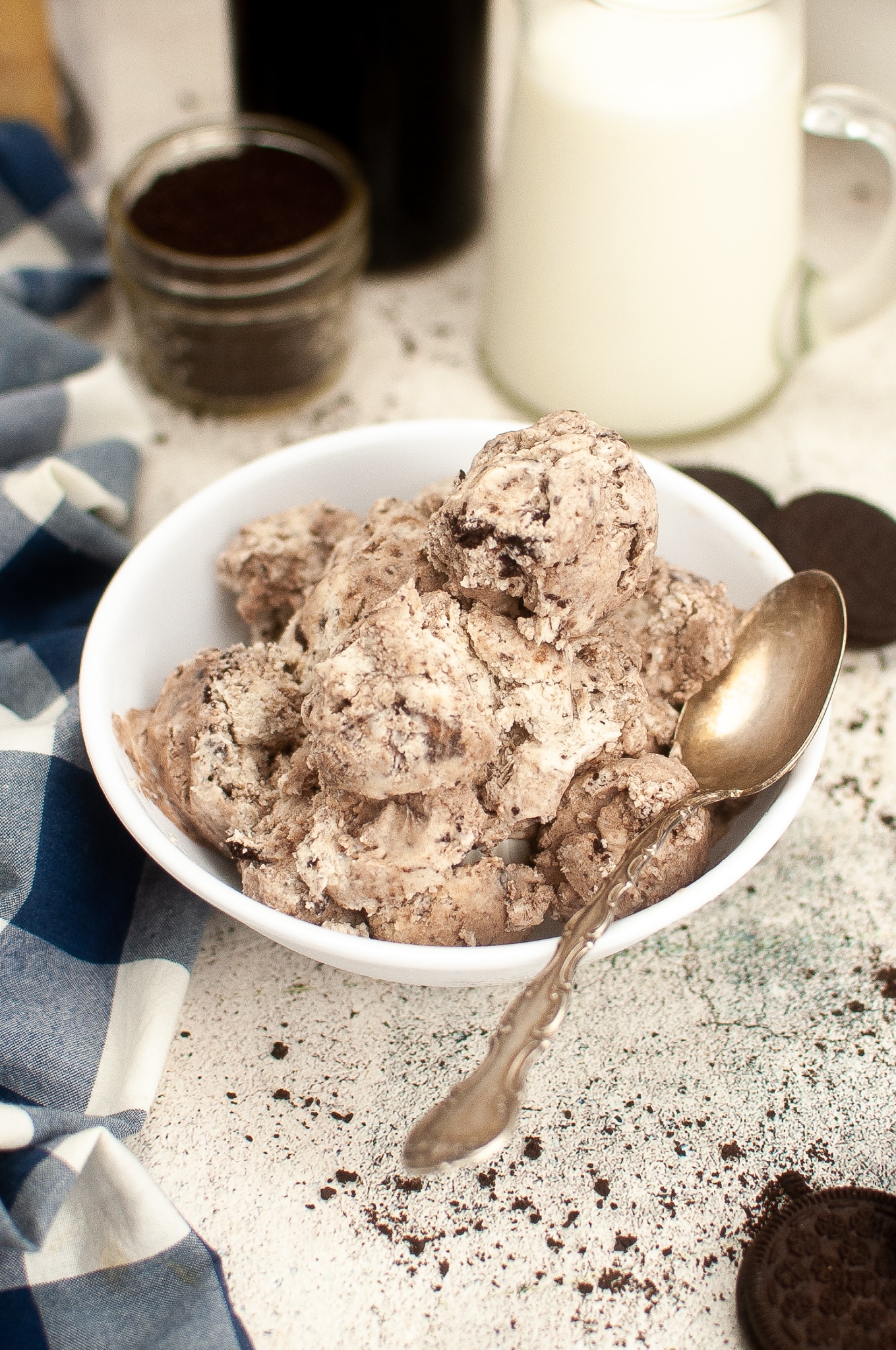 scoops of no churn cookies and cream ice cream in a white bowl