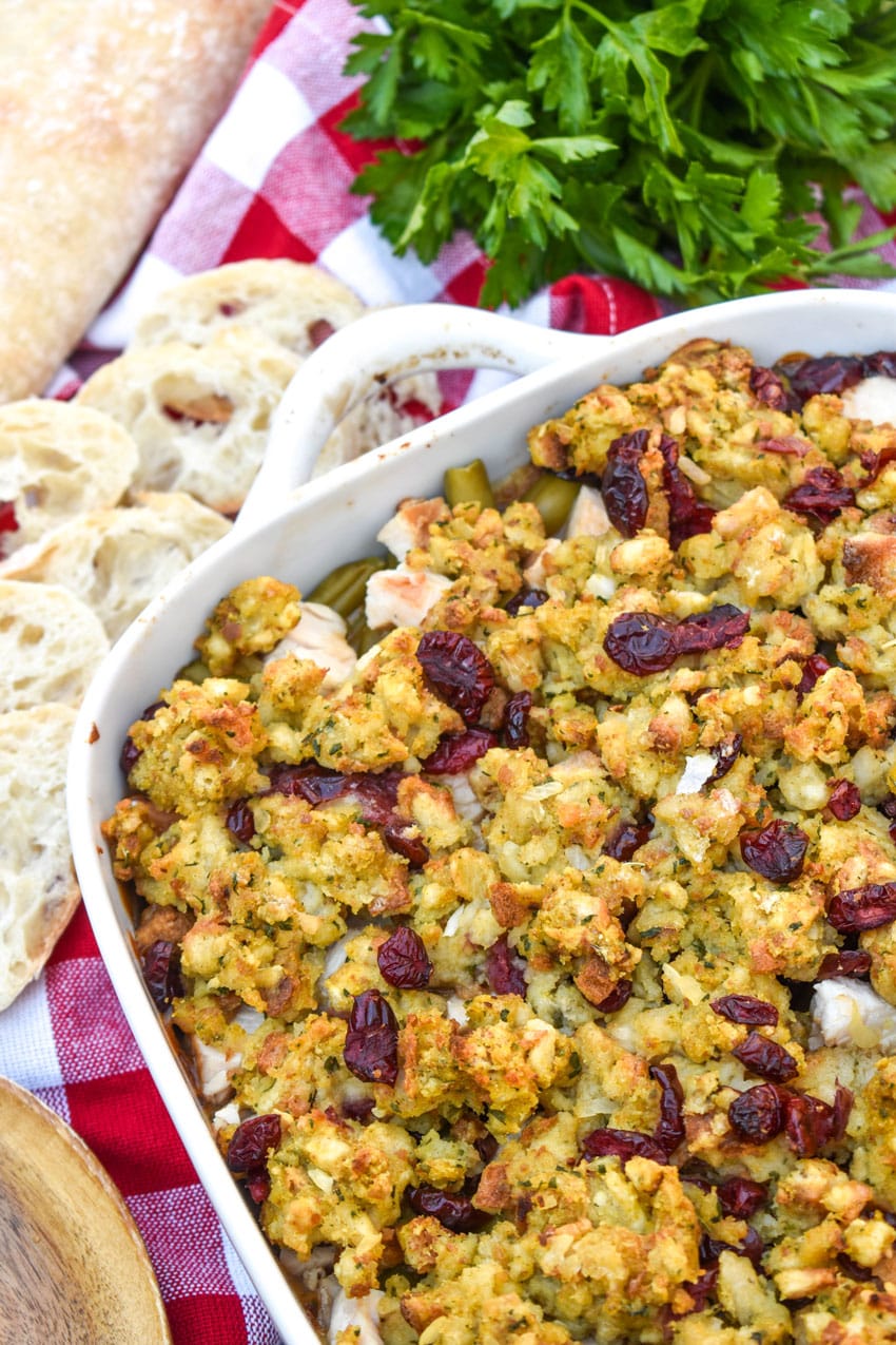 THANKSGIVING CASSEROLE IN A WHITE BAKING DISH