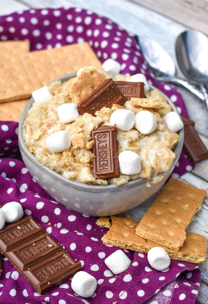 5 minute s'mores oatmeal in a gray bowl