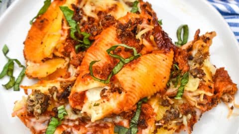 https://thequickerkitchen.com/wp-content/uploads/2023/10/Crockpot-Stuffed-Shells-8-480x270.jpg