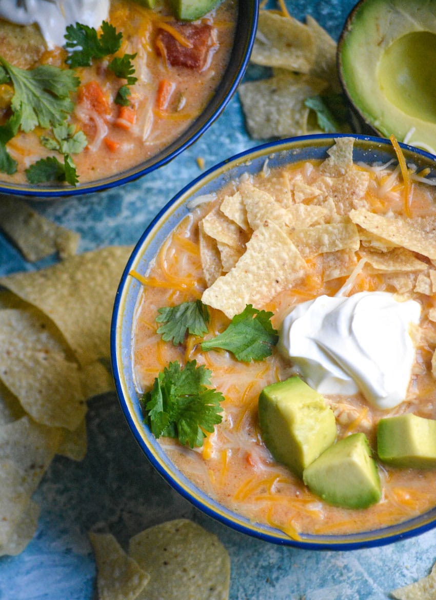 instant pot chicken tortilla soup in a blue bowl