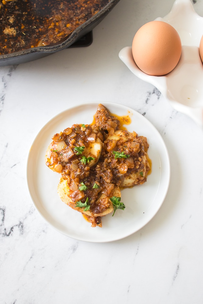 viral tiktok egg boil on a white plate