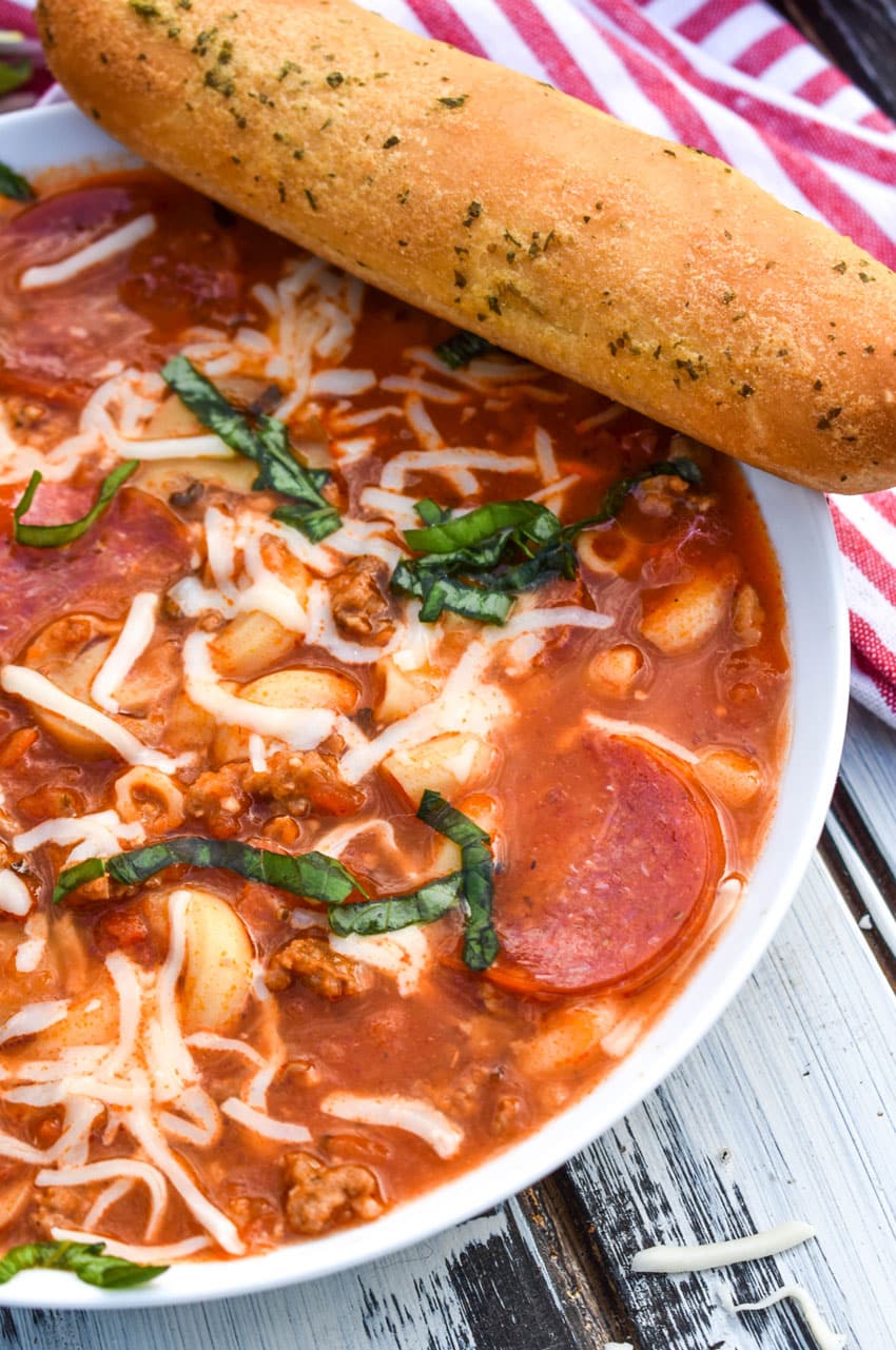 instant pot pizza soup in a white bowl