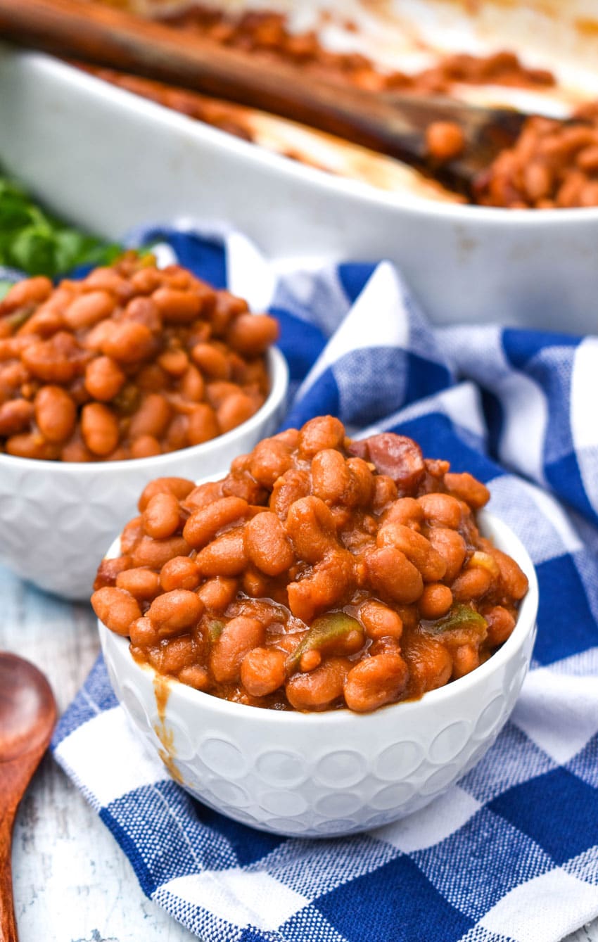 the best canned baked beans in two small white bowls