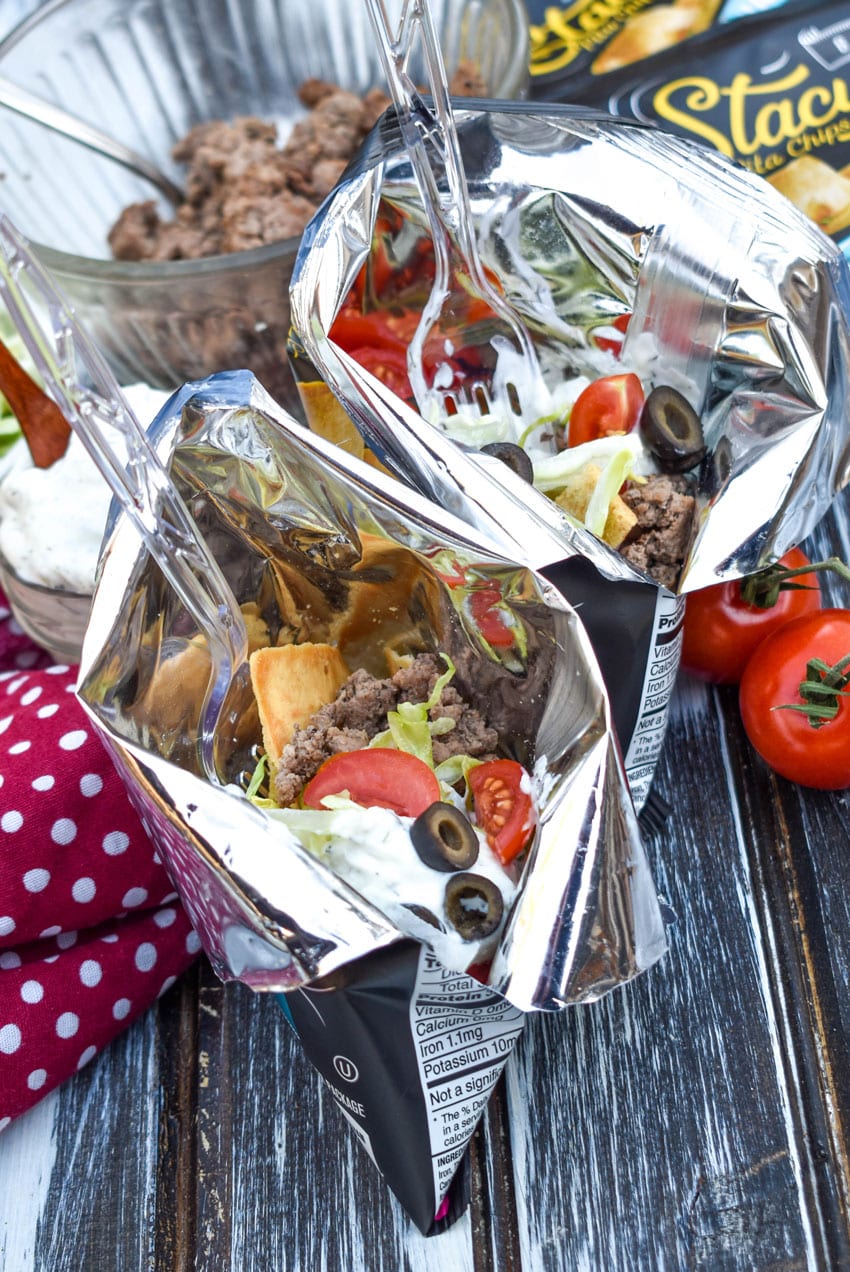 WALKING GYROS ON A WOODEN TABLE