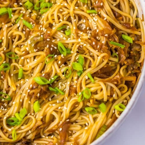 panda express copycat chinese chow mein in a pot