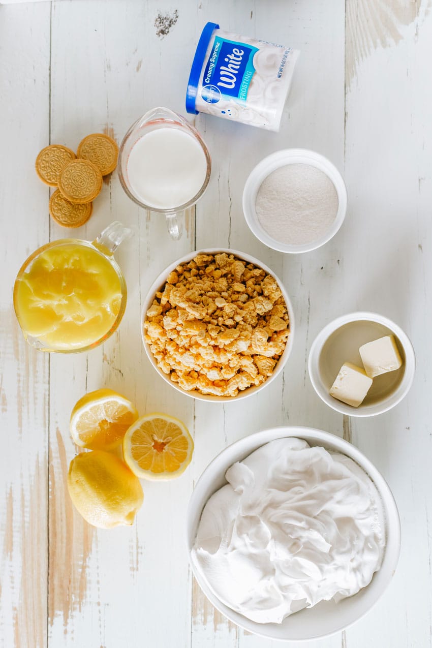 an overhead image showing the measured ingredients needed to make a batch of lemon oreo lasagna