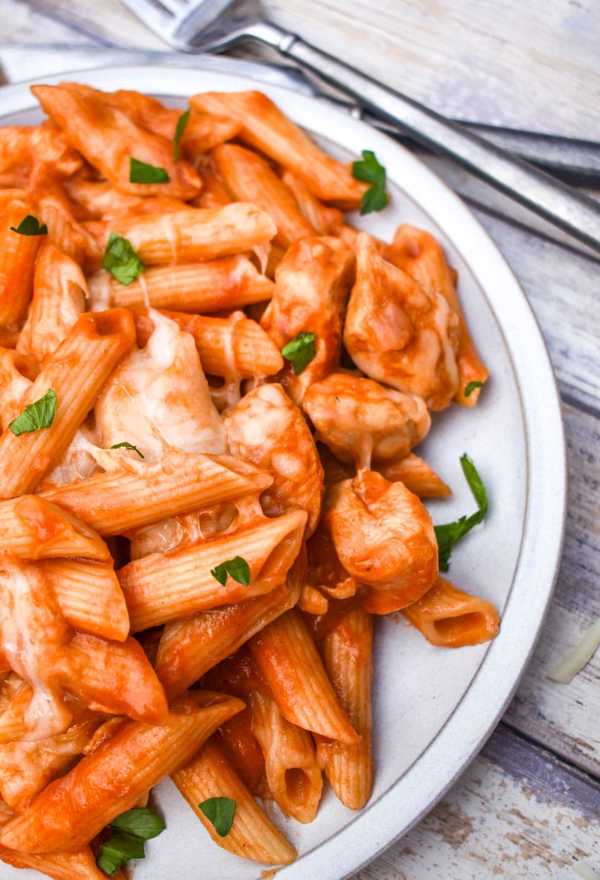 instant pot chicken parmesan pasta on a white plate