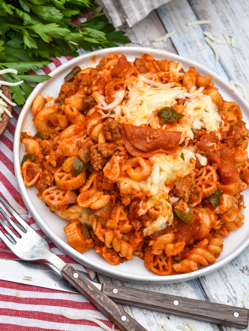 pizza hut cavatini pasta on a white plate