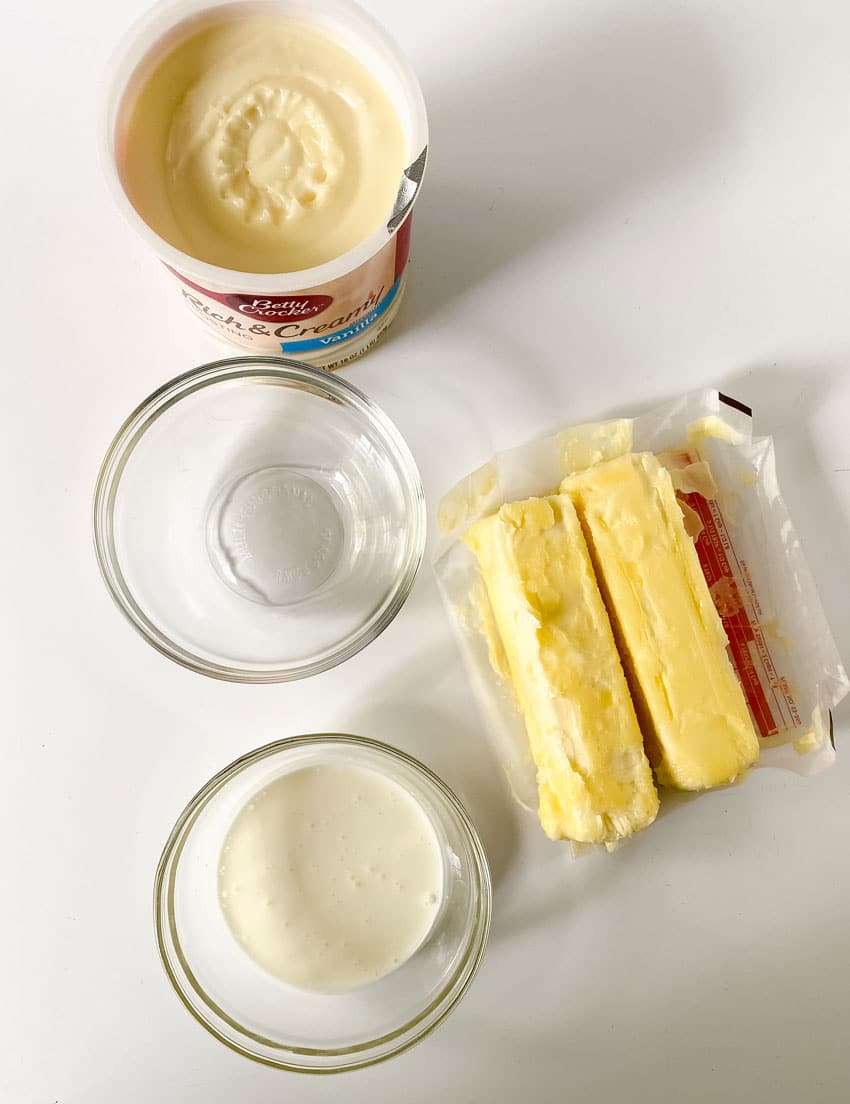 an overhead image showing the ingredients needed to make better canned frosting